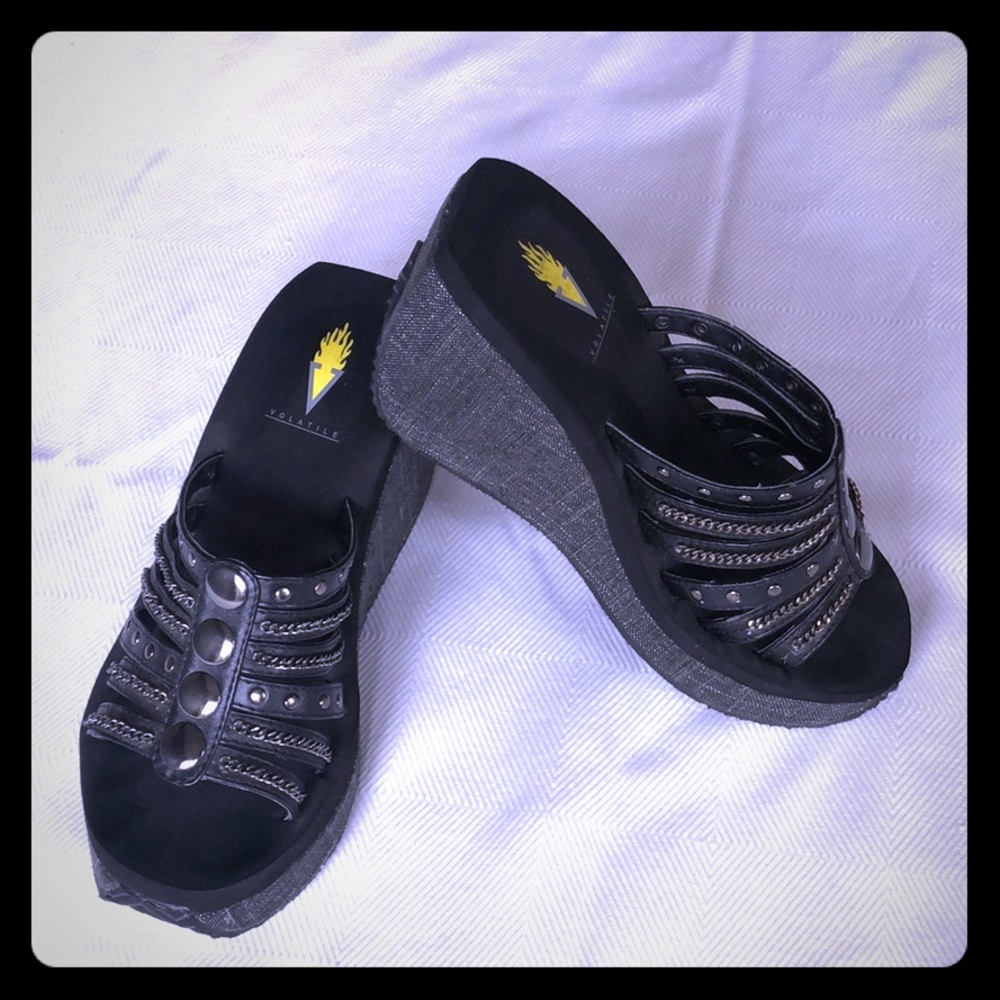 Volatile wedge sandals
